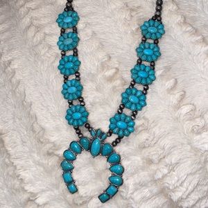 Turquoise western necklace